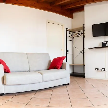 Casa Felicia B&B *